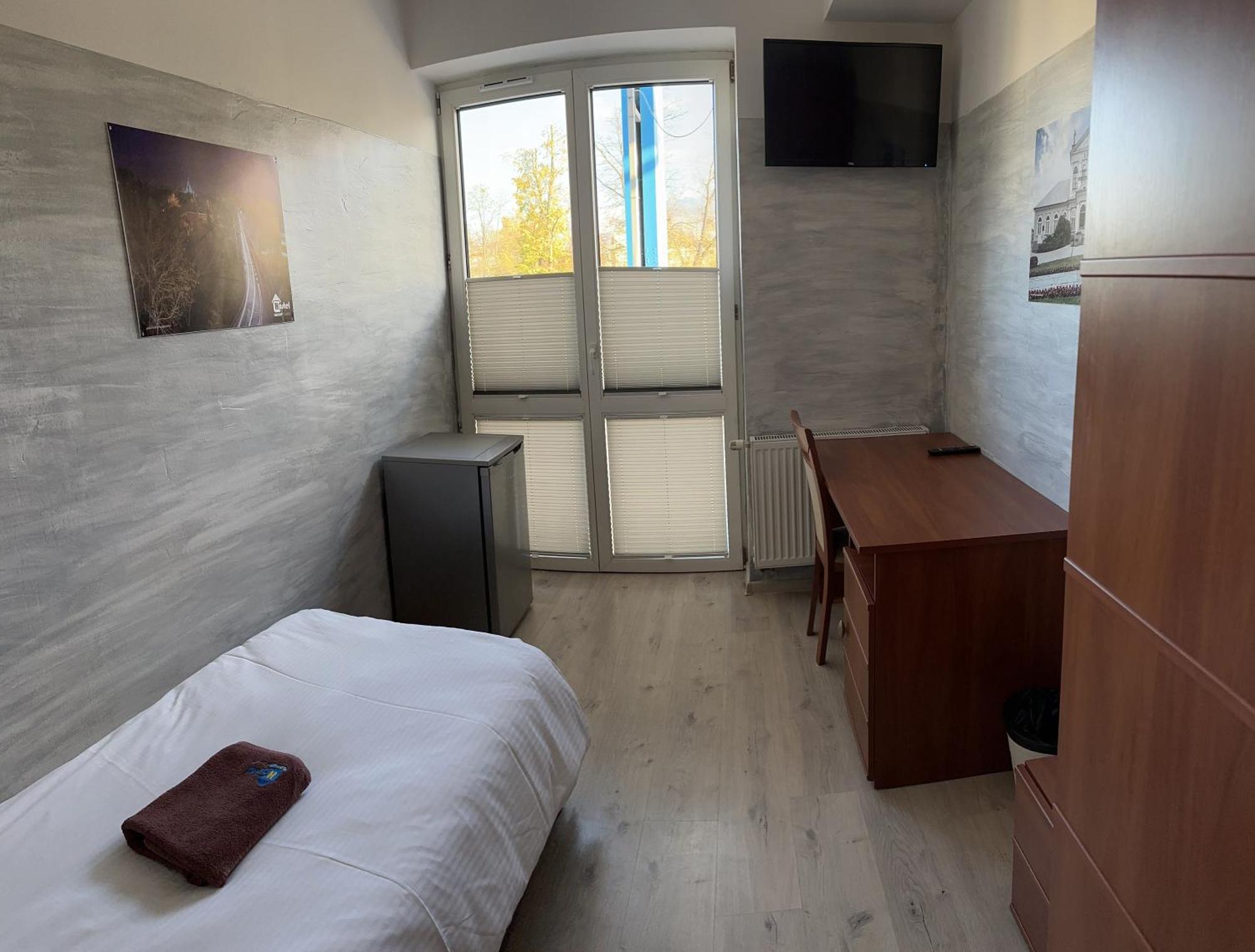 Hostel Radom Ngoại thất bức ảnh